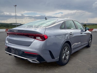 2022 Kia K5 LXS