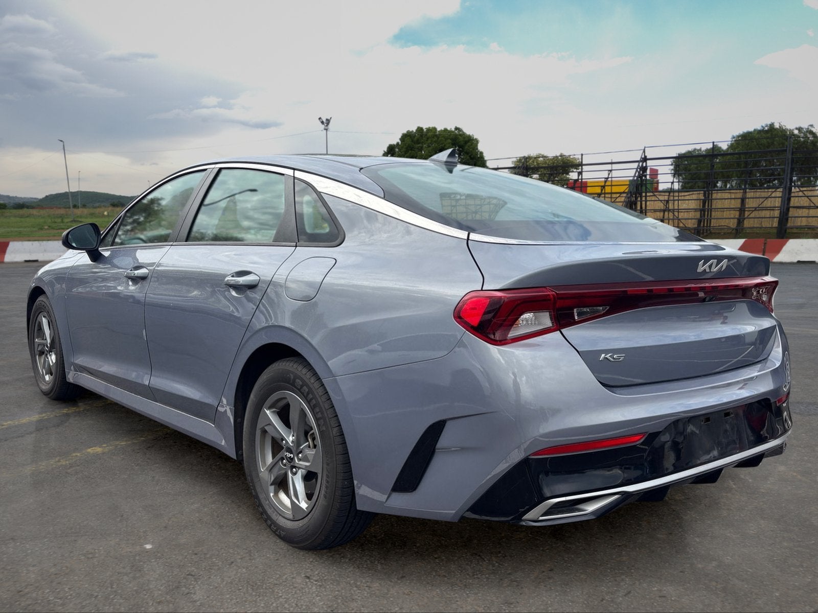 2022 Kia K5 LXS