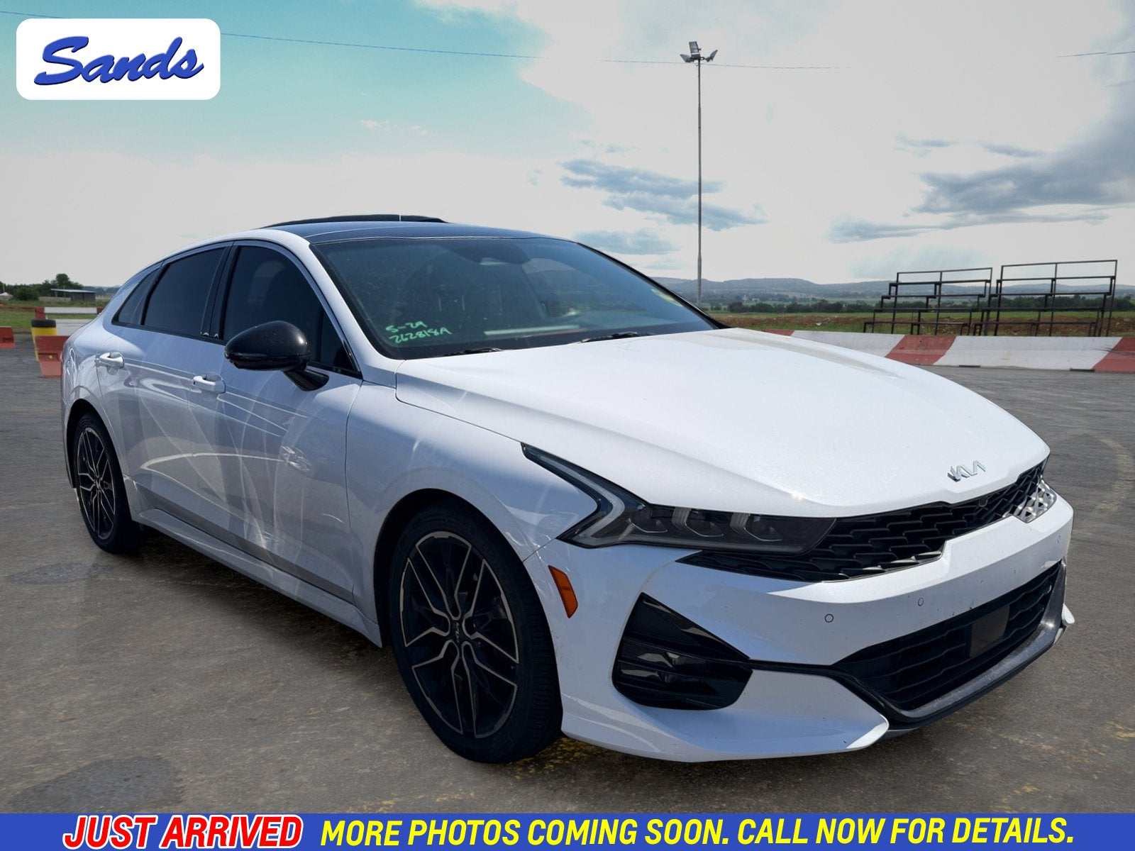 2024 Kia Optima GT FWD's photo
