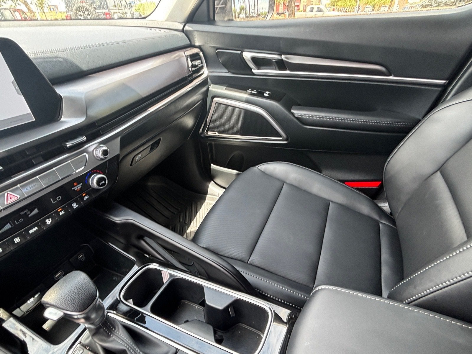 2025 Kia Telluride LX