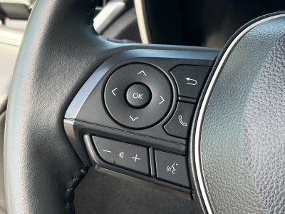 2025 Toyota Corolla Cross XLE
