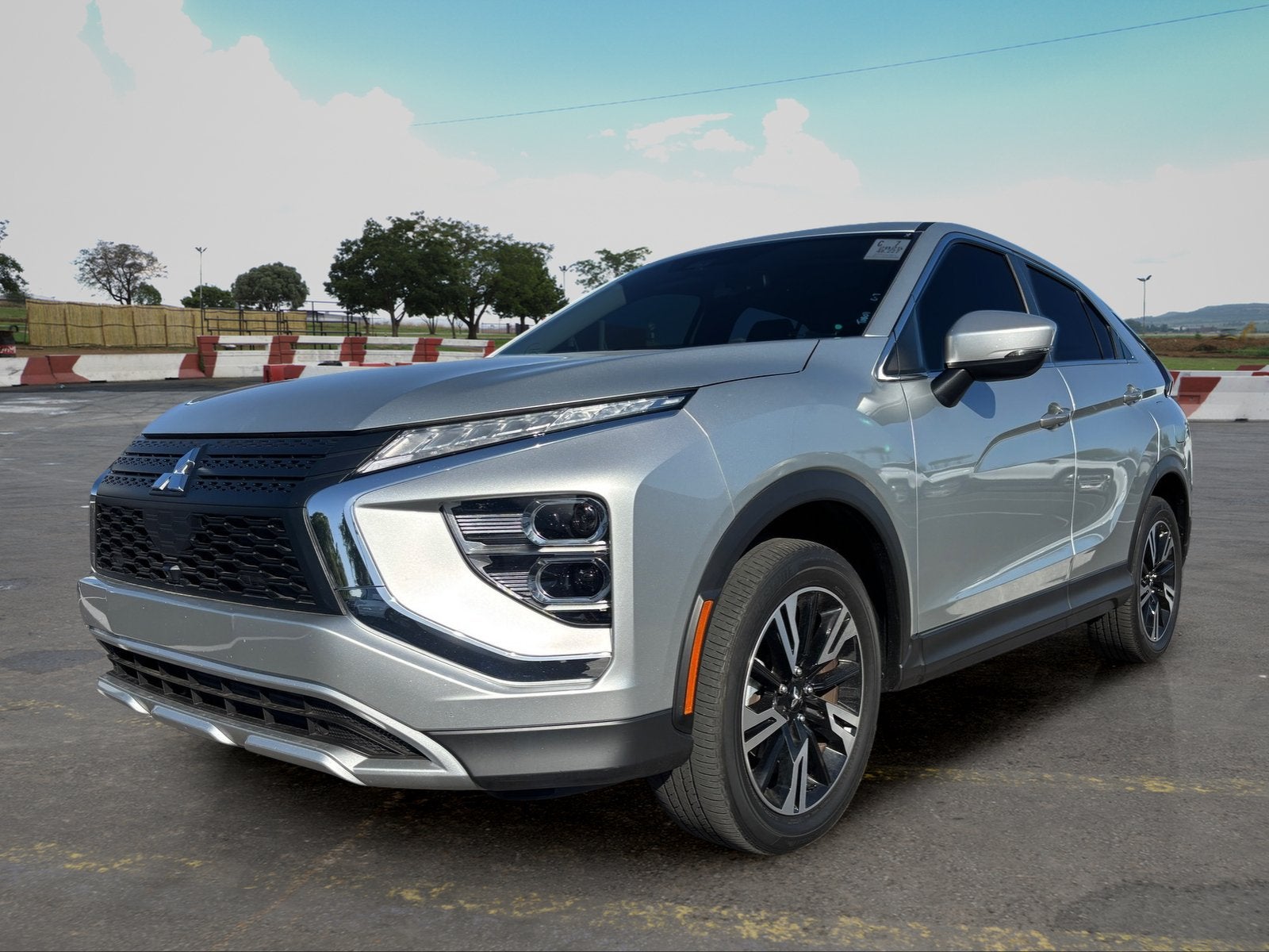 2025 Mitsubishi Eclipse Cross Base