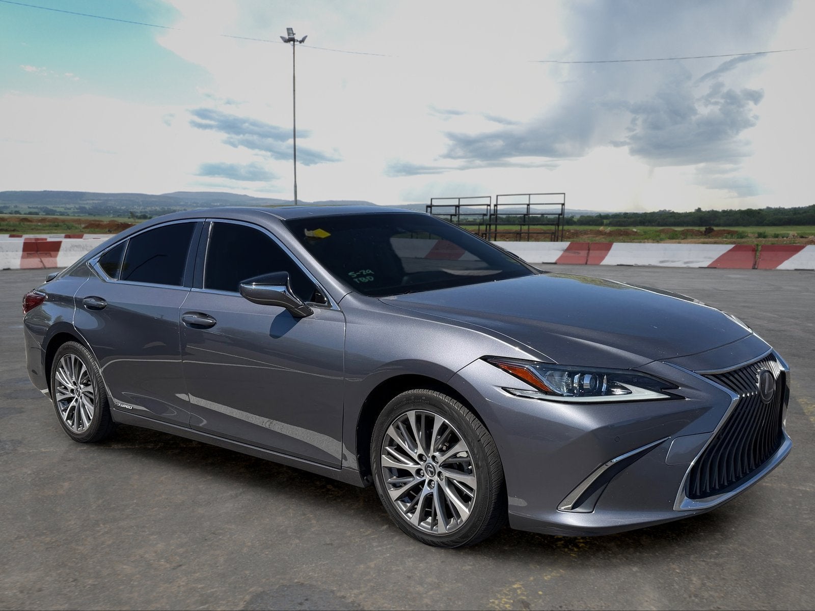 2019 Lexus ES 