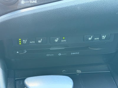 2019 Lexus ES 