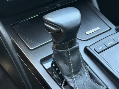 2019 Lexus ES 