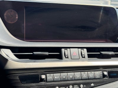 2019 Lexus ES 
