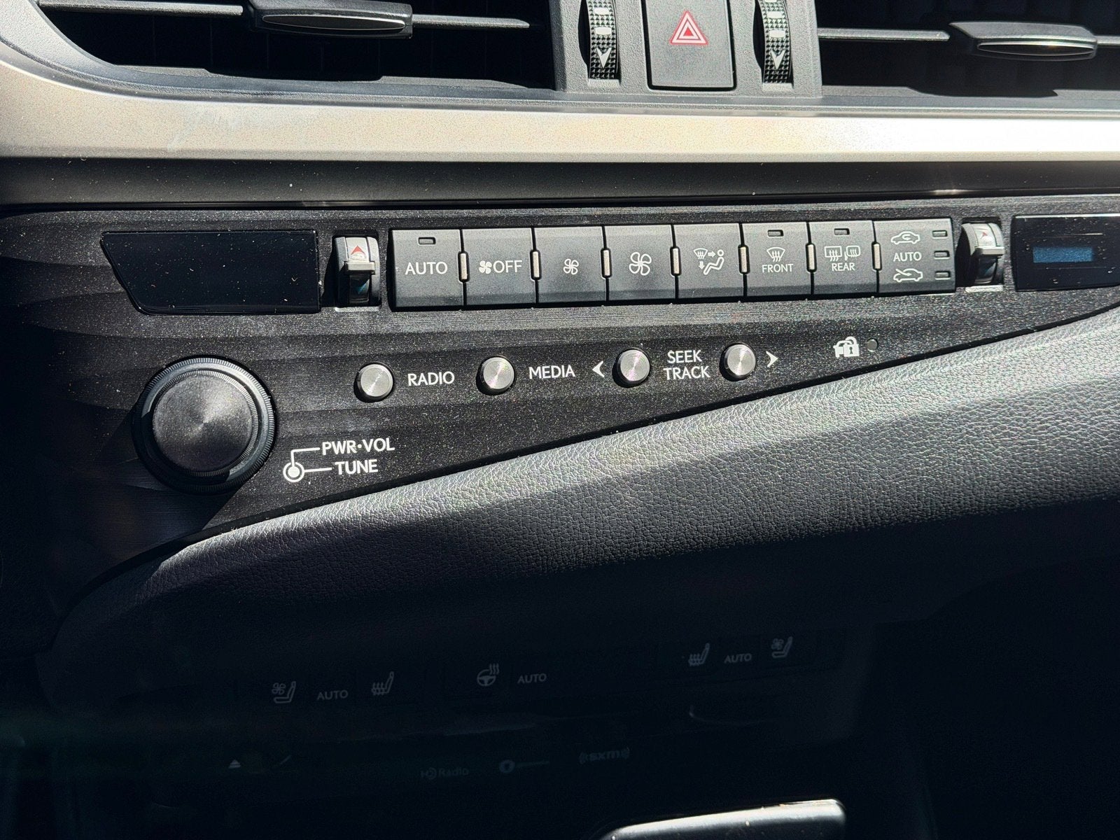2019 Lexus ES 
