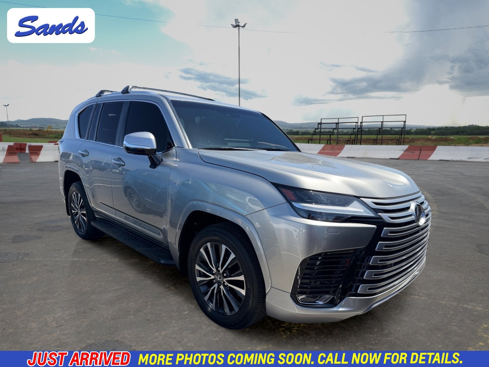 2024 Lexus LX 600 600 Premium's photo