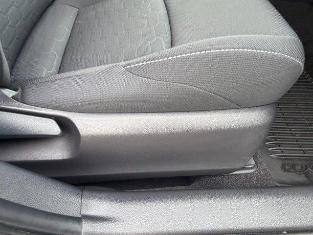 2025 Toyota Corolla Hatchback SE