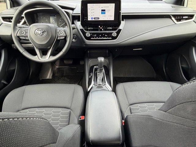 2025 Toyota Corolla Hatchback SE