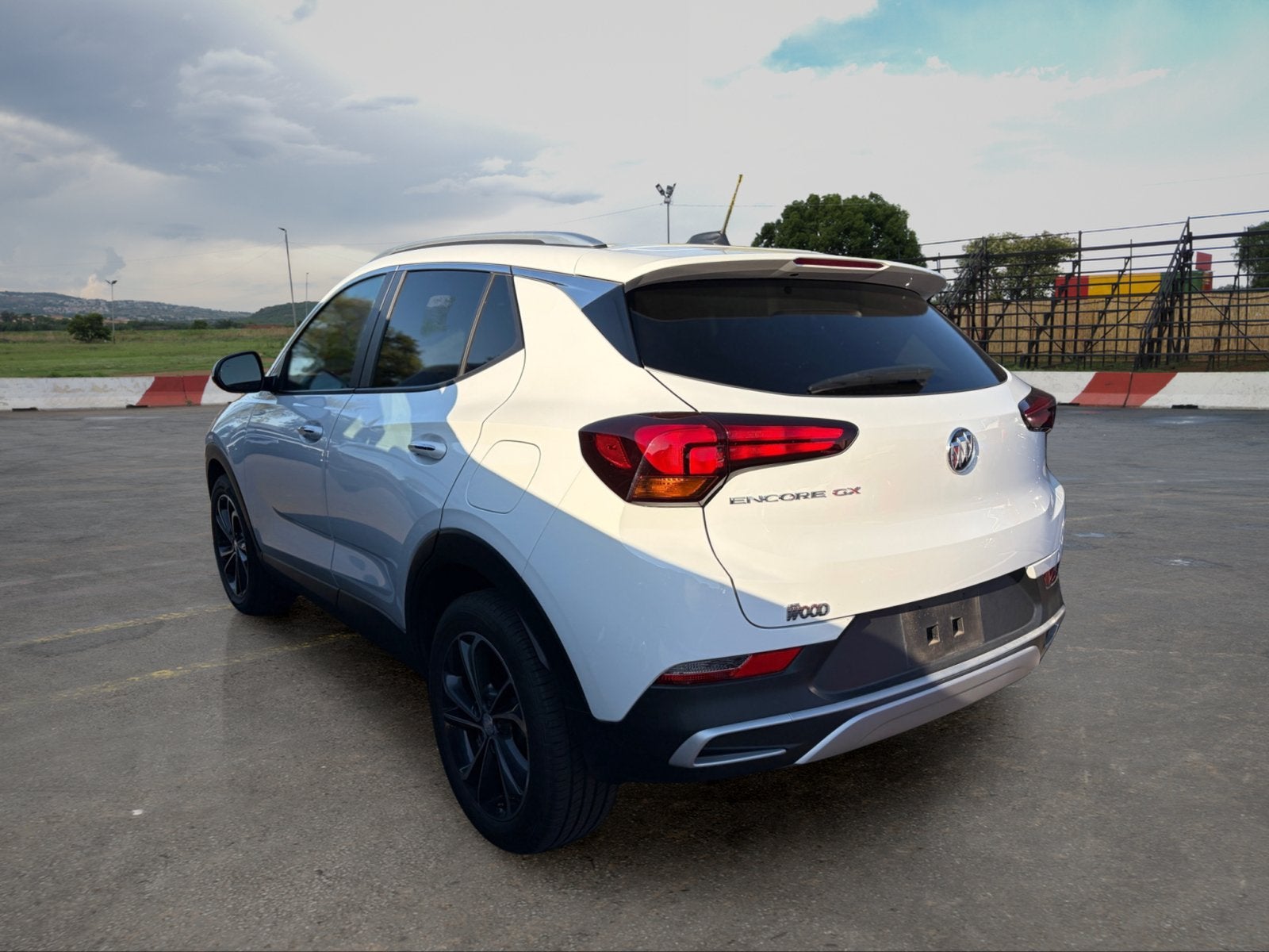 2022 Buick Encore GX Select