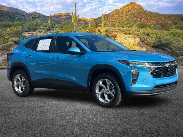 2025 Chevrolet Trax LS