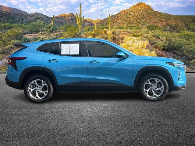 2025 Chevrolet Trax LS