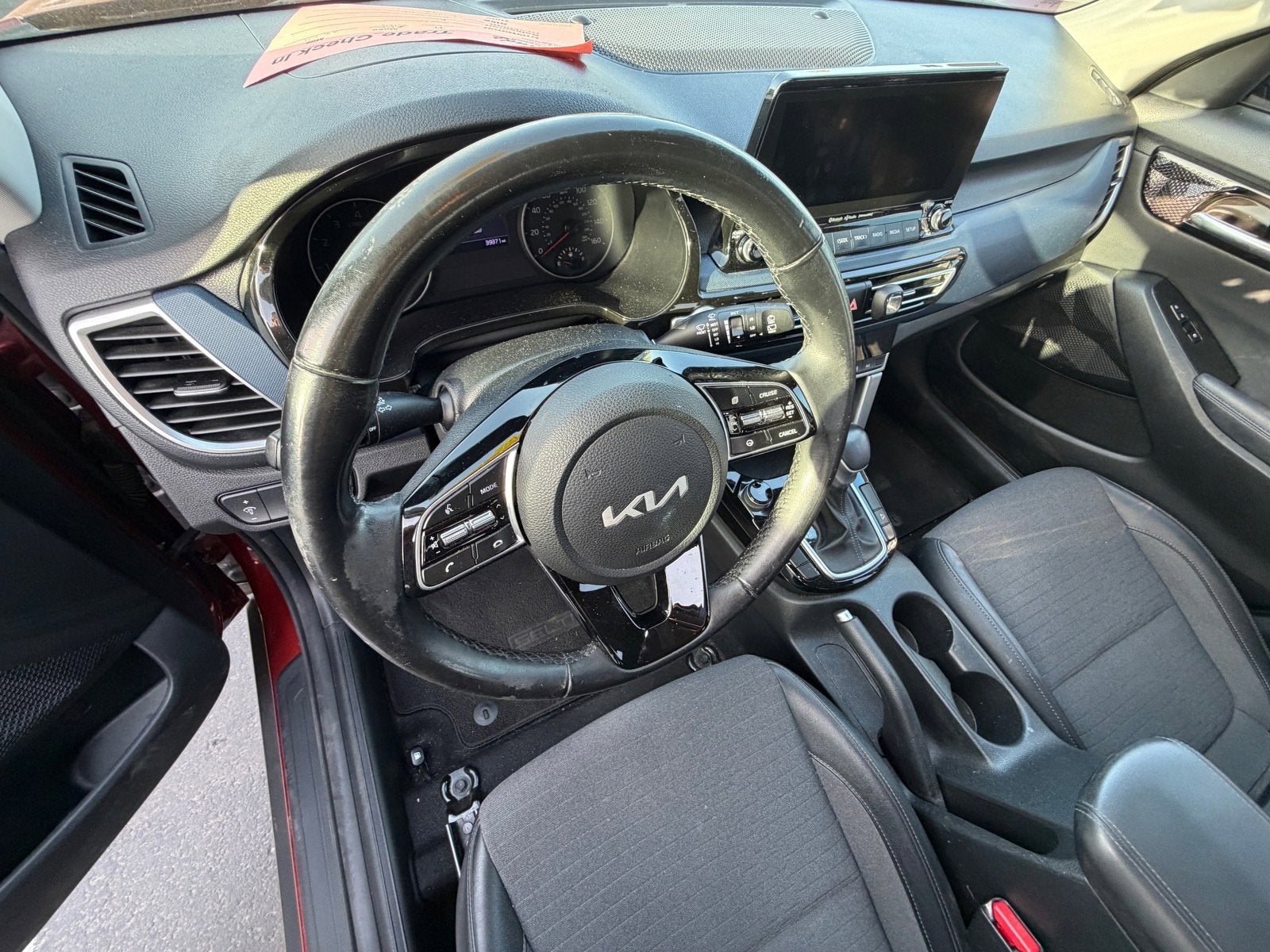 2023 Kia Seltos S