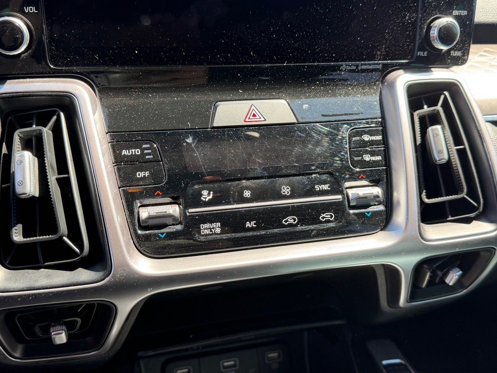2022 Kia Sorento Hybrid S