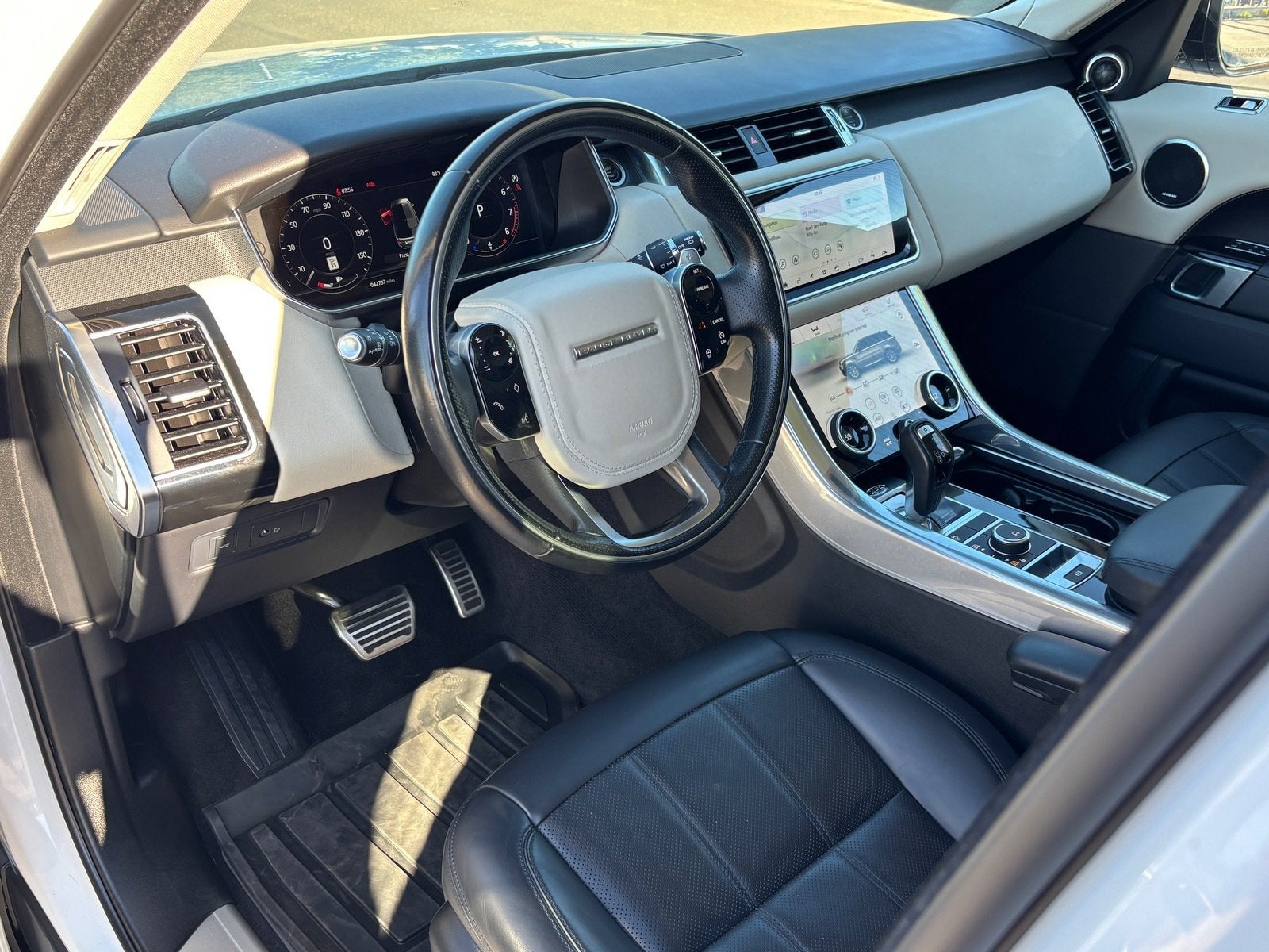 2022 Land Rover Range Rover Sport HSE Silver Edition