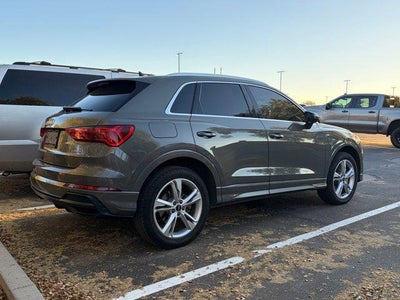 2021 Audi Q3 S line Premium