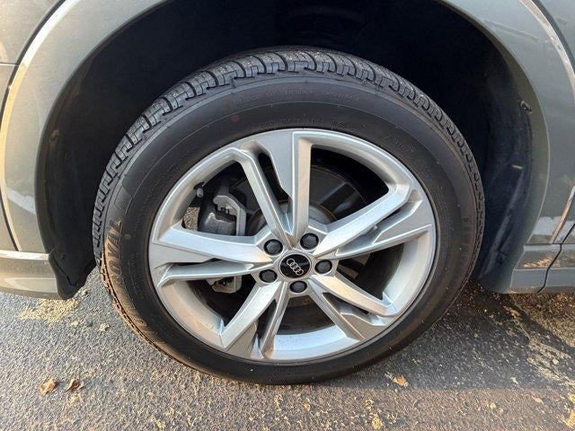 2021 Audi Q3 S line Premium