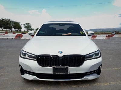2021 BMW 5 Series 530i