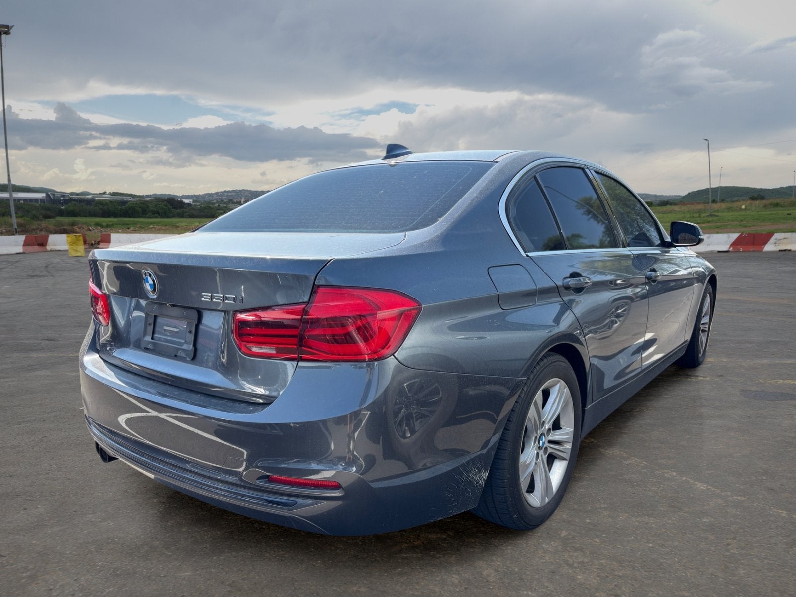 2018 BMW 3 Series 330i