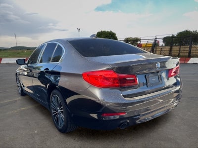2019 BMW 5 Series 530i