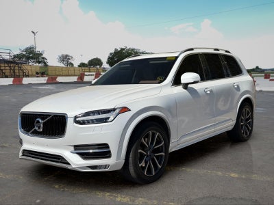 2019 Volvo XC90 Momentum