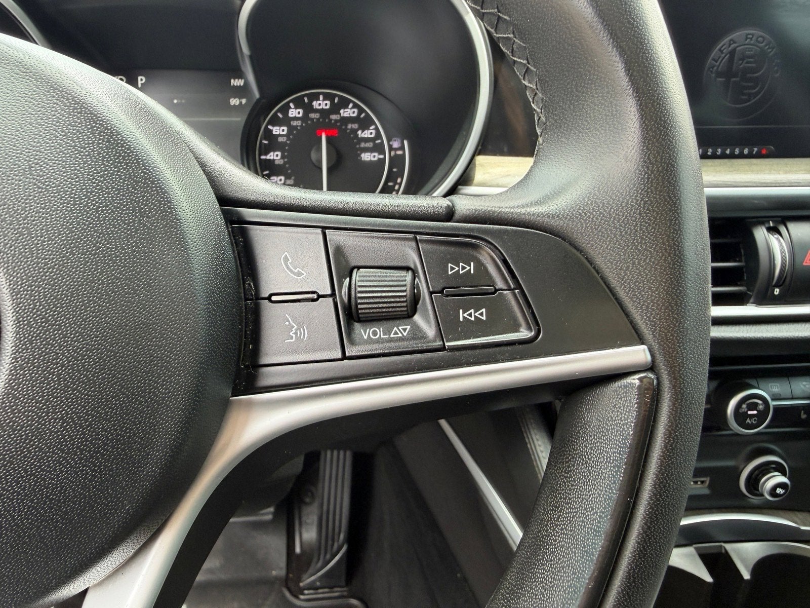 2019 Alfa Romeo Stelvio Ti