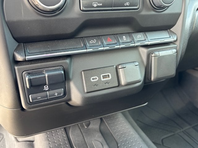 2023 Chevrolet Silverado 2500HD Custom
