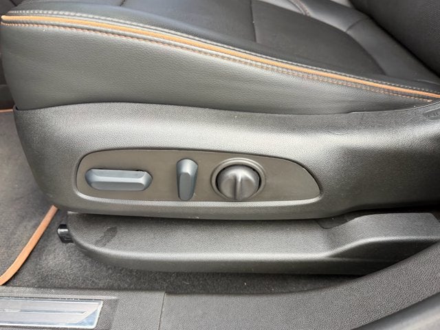 2022 GMC Acadia AT4