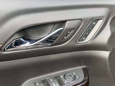 2022 GMC Acadia AT4