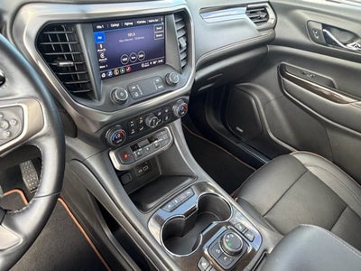 2022 GMC Acadia AT4