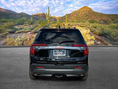 2022 GMC Acadia AT4