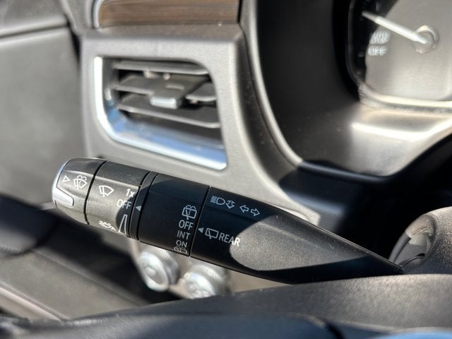 2021 GMC Yukon SLE