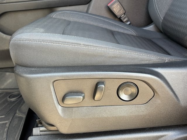 2021 GMC Yukon SLE