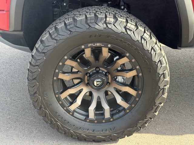 2023 GMC Canyon 4WD AT4