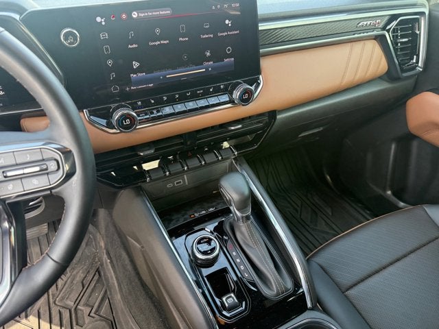 2023 GMC Canyon 4WD AT4