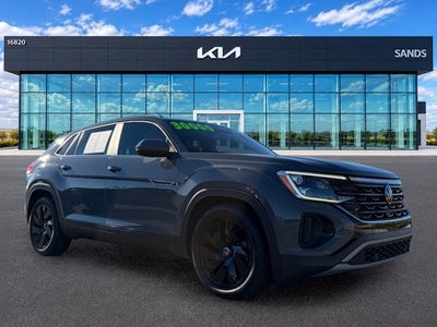 2024 Volkswagen Atlas Cross Sport 2.0T SE w/Technology