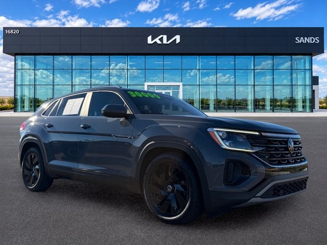 2024 Volkswagen Atlas Cross Sport 2.0T SE w/Technology