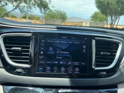 2020 Chrysler Pacifica Touring
