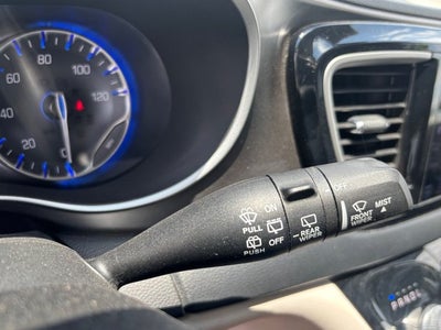 2020 Chrysler Pacifica Touring