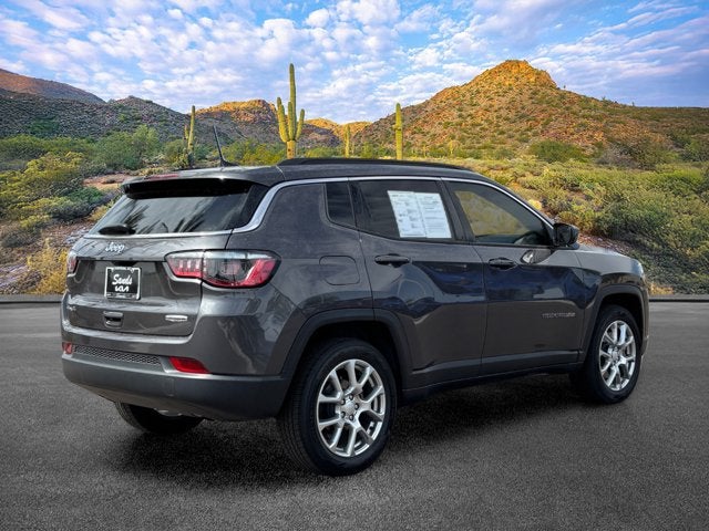 2024 Jeep Compass Latitude Lux