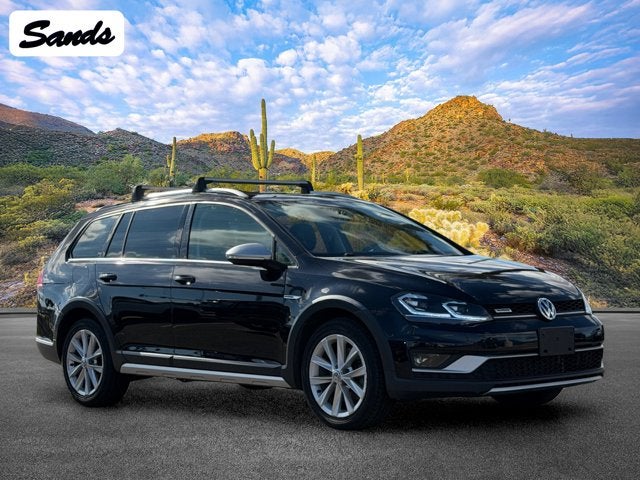 2017 Volkswagen Golf Alltrack Base