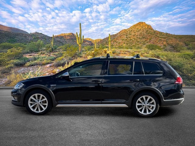 2017 Volkswagen Golf Alltrack Base