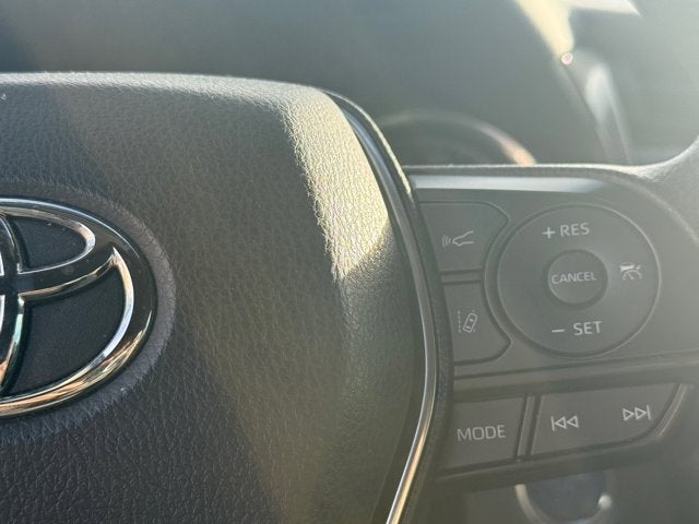 2020 Toyota Camry Hybrid LE