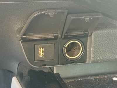 2020 Toyota Camry Hybrid LE