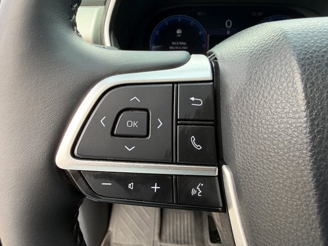 2023 Toyota Highlander Base