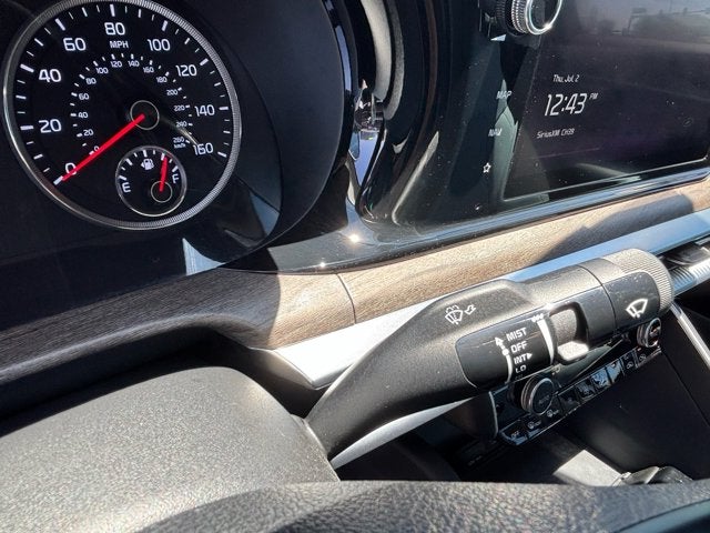 2022 Kia K5 EX