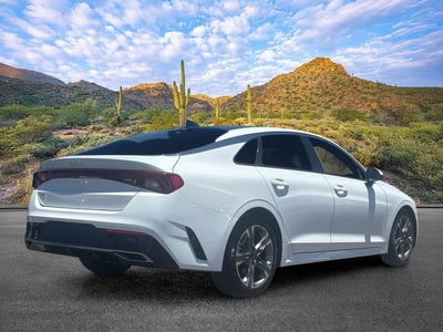 2022 Kia K5 EX