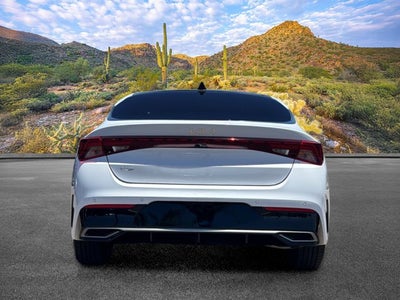 2022 Kia K5 EX