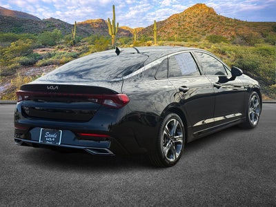 2022 Kia K5 EX